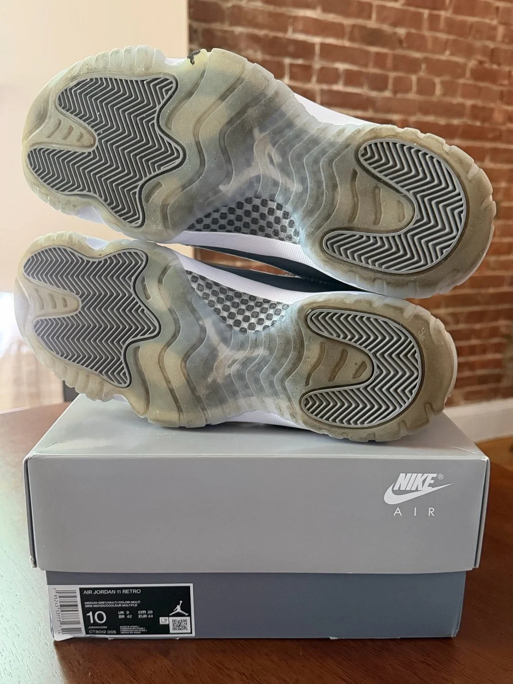 Air Jordan 11 Retro “Cool Grey” - Picture 5 of 6